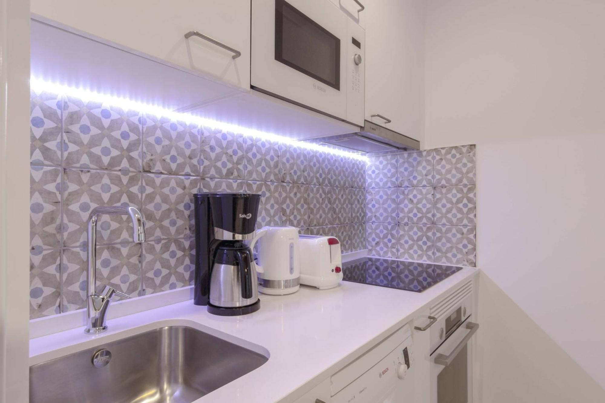Ola Living Camp Nou Apartment L'Hospitalet de Llobregat Exterior photo